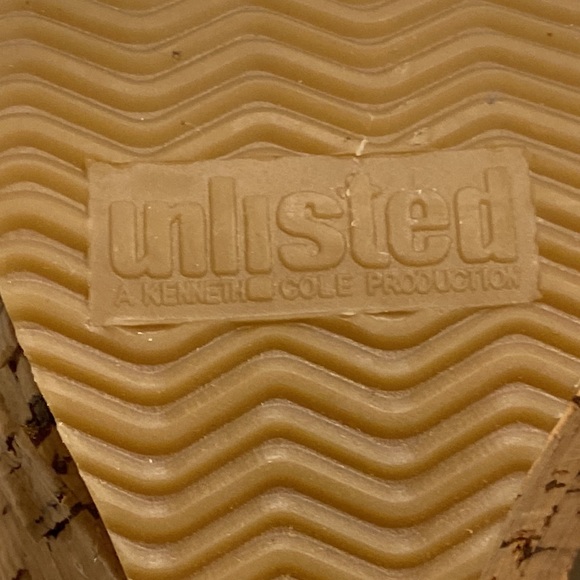 Unlisted woman’s wedge shoe size 7M - Picture 9 of 11